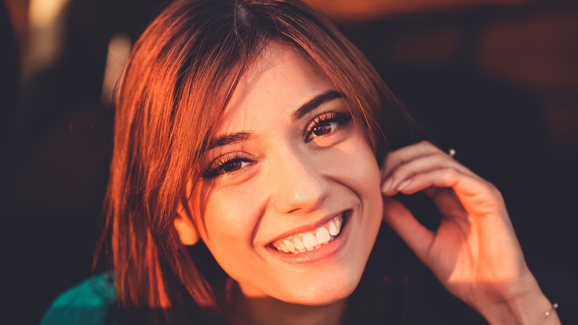 The 20 most flattering words husbands can use to describe their wives