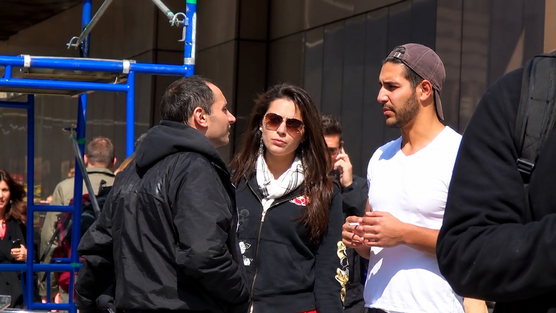 Stripper prank gets very different police reactions