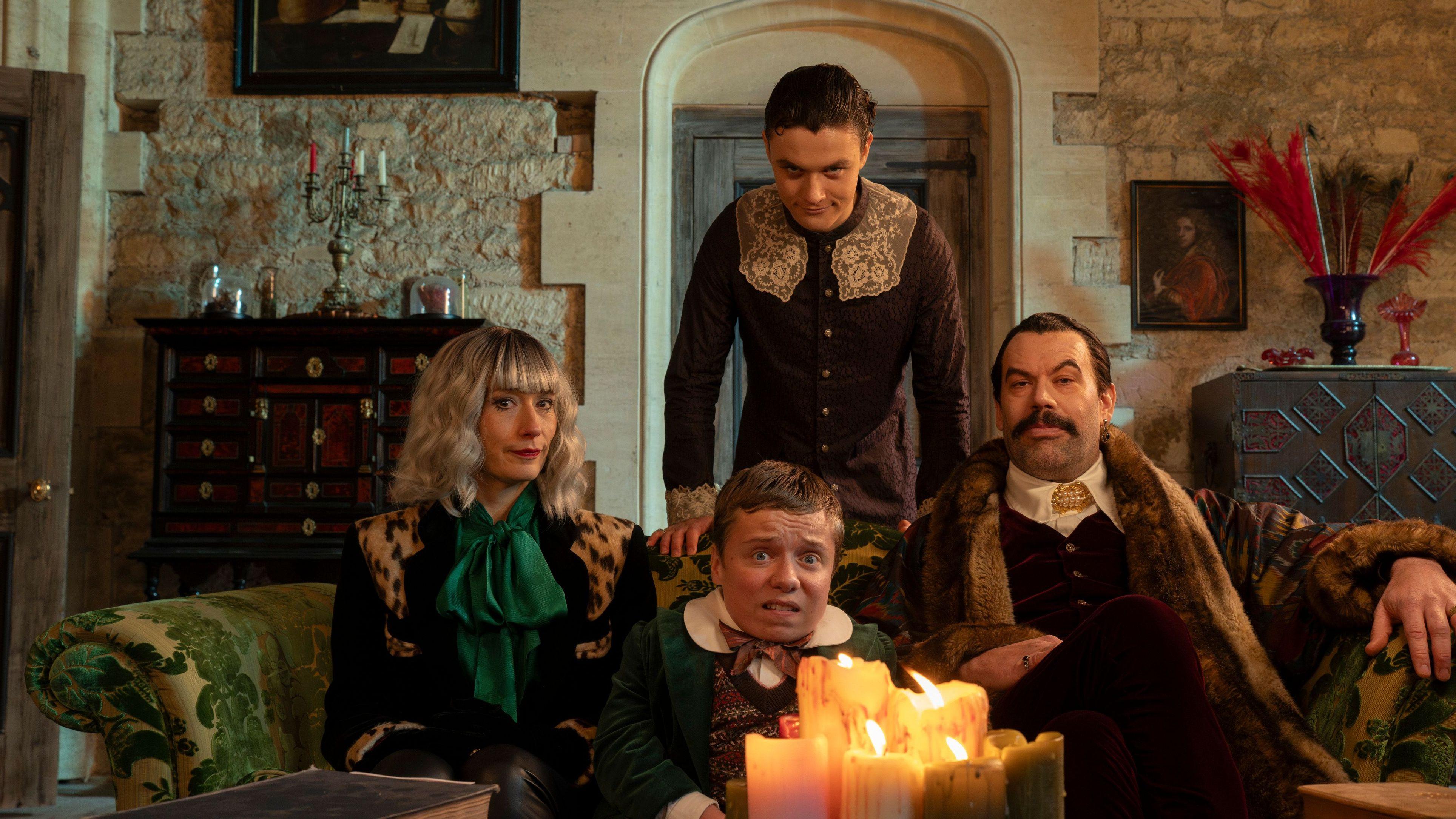 This country star leads vampire resistance in new show