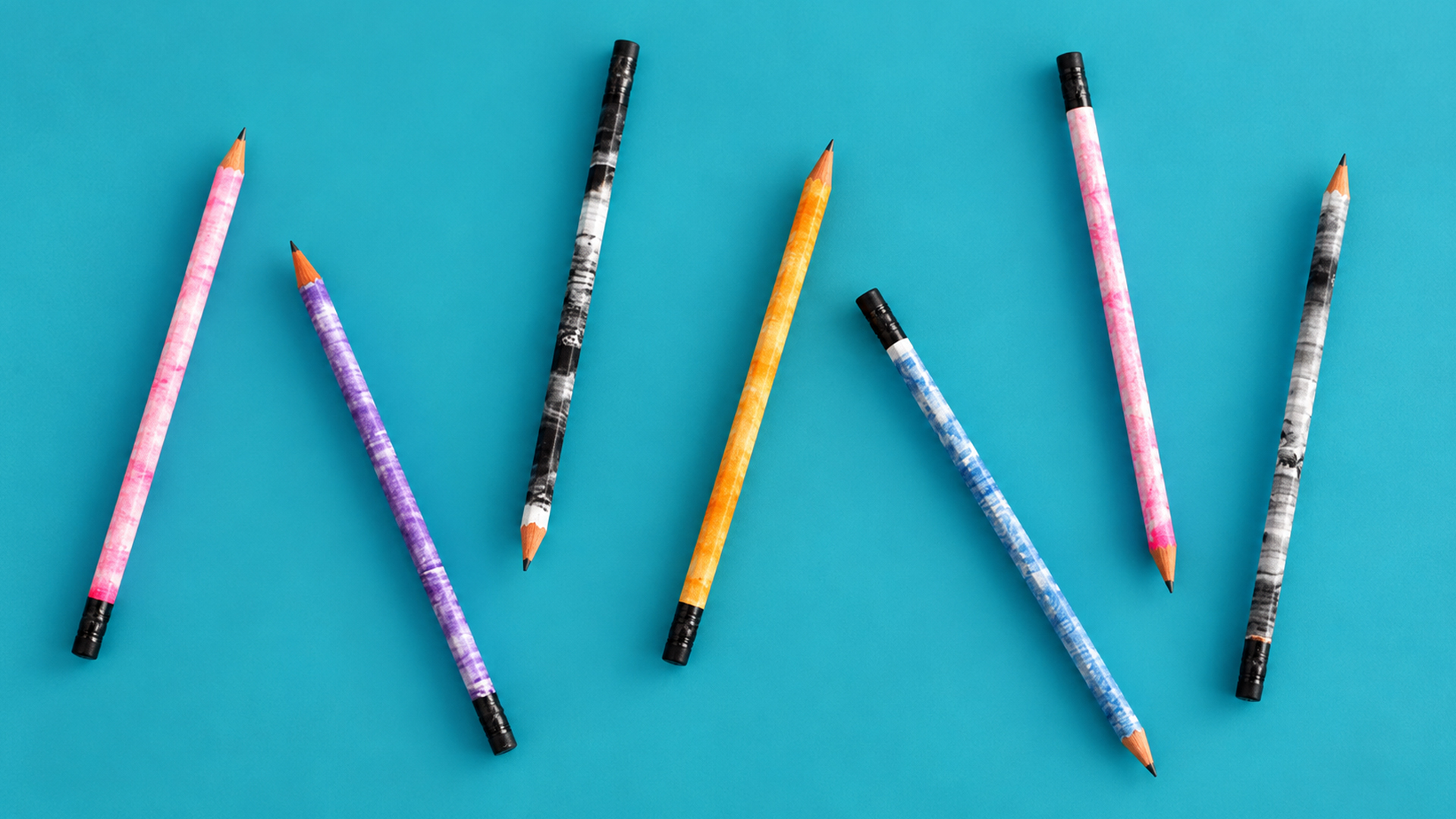 DIY marble painted pencils and easy school supply crafts