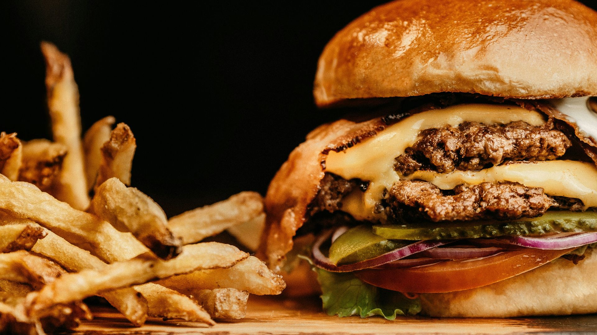 Fast food restaurants are hiring AI workers and customers aren't happy