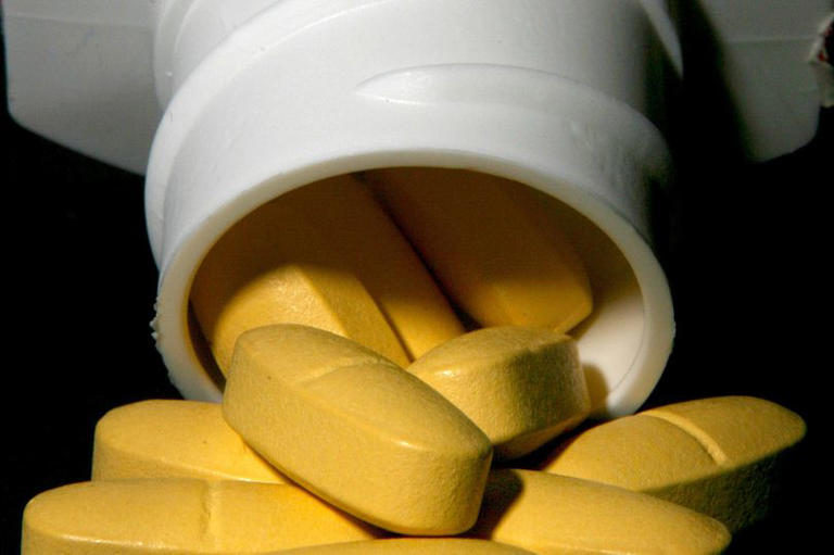 Huge update for Brits taking popular cholesterol medicine over death risk