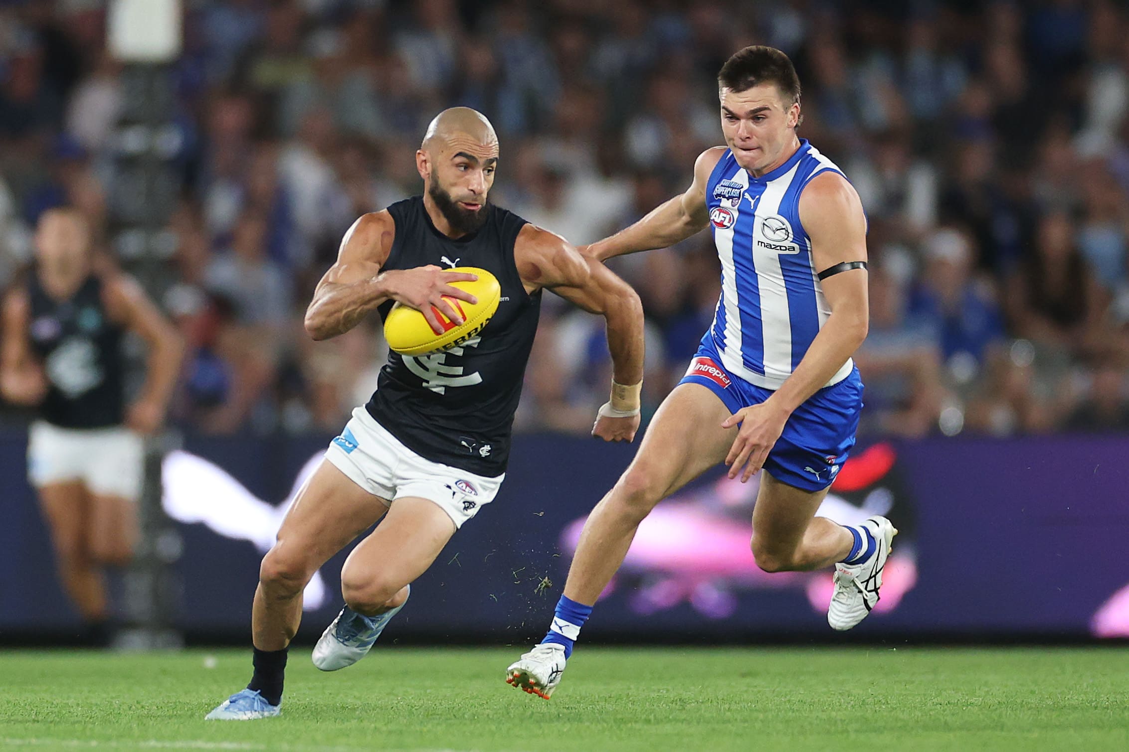 Carlton confirms veteran’s AFL departure as replacements loom