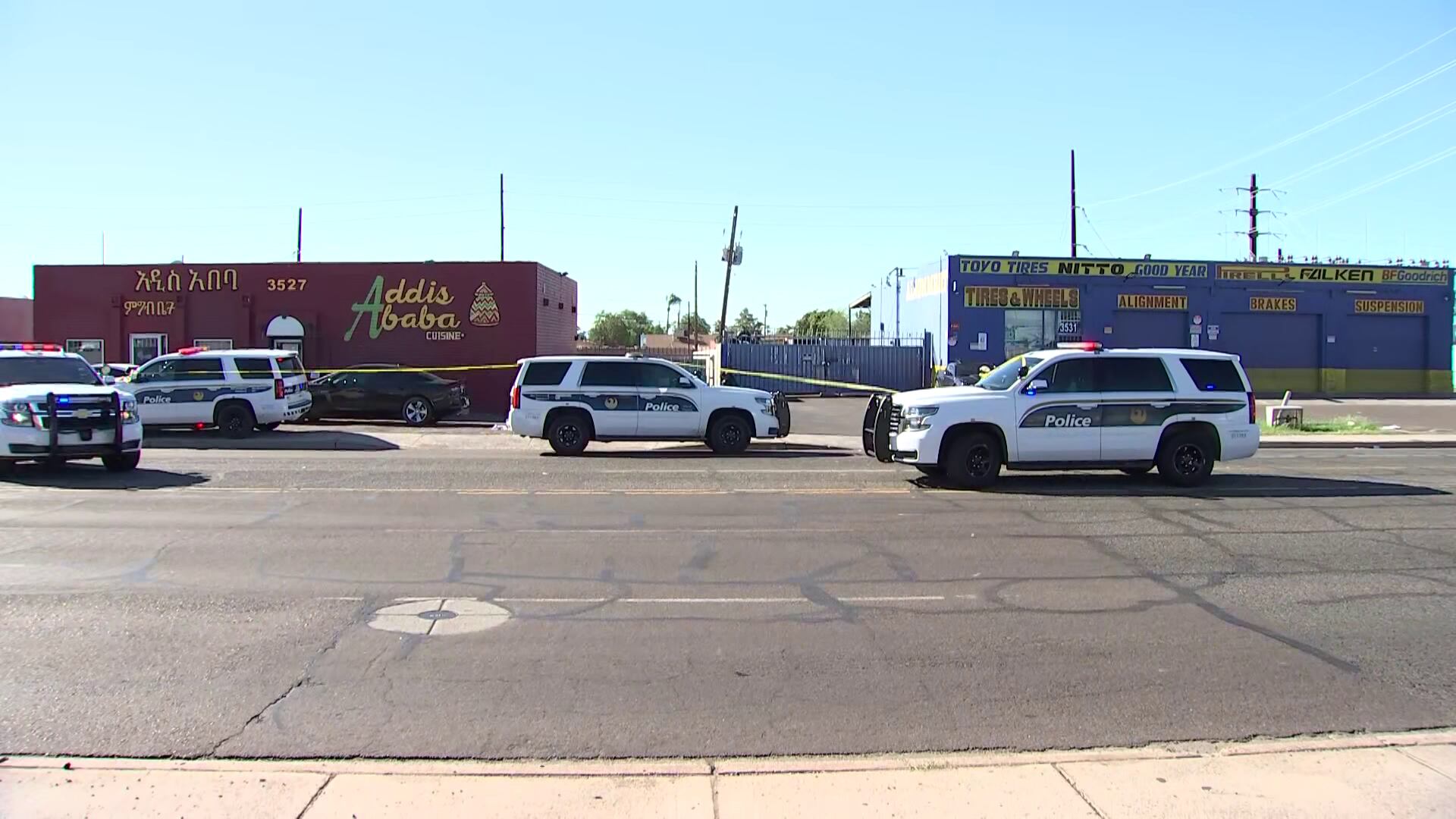 2 hurt in west Phoenix shooting