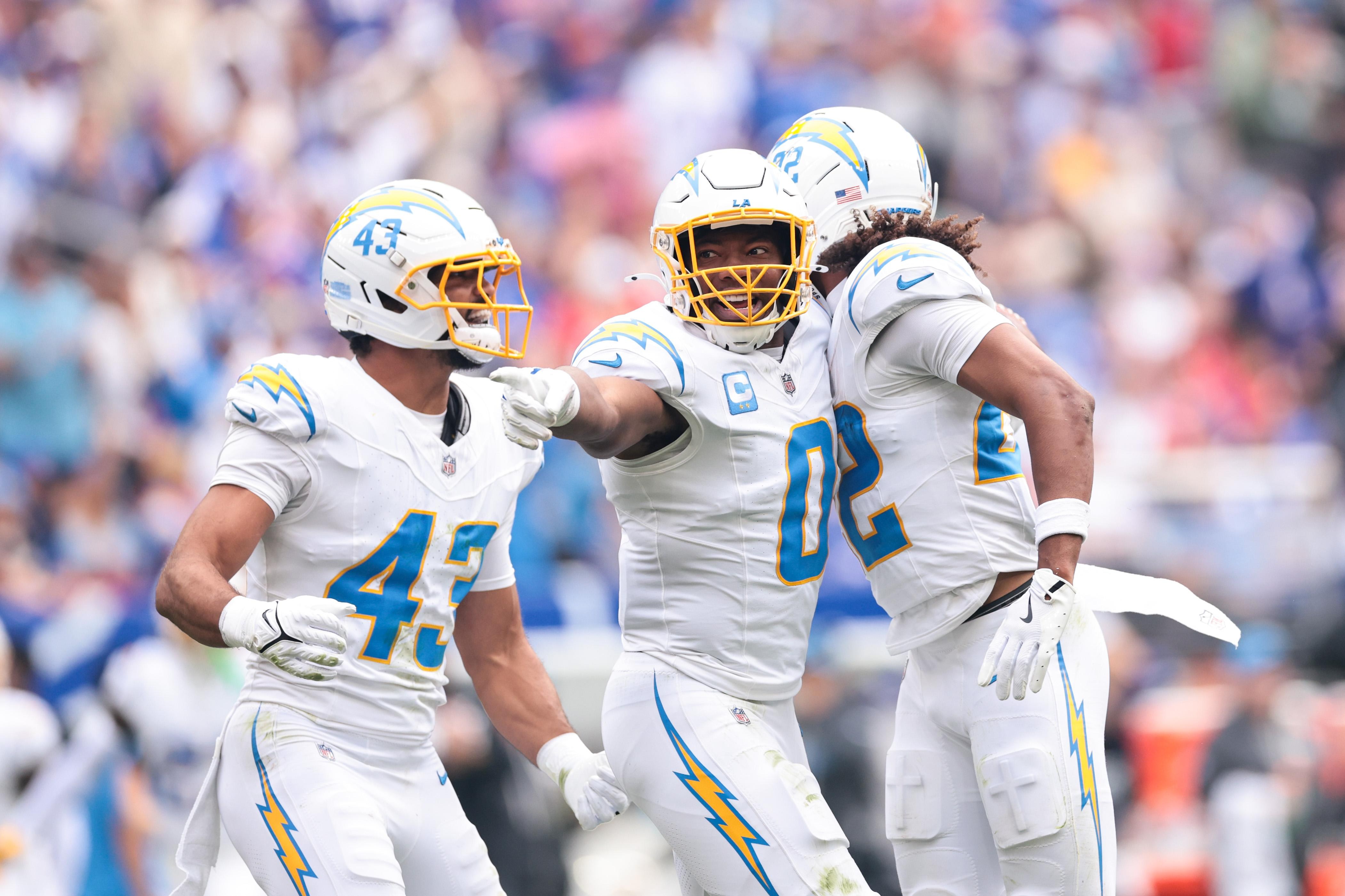 Chargers-Seahawks Game Thread: Derwin-less Bolts look to slow Jaxon ...