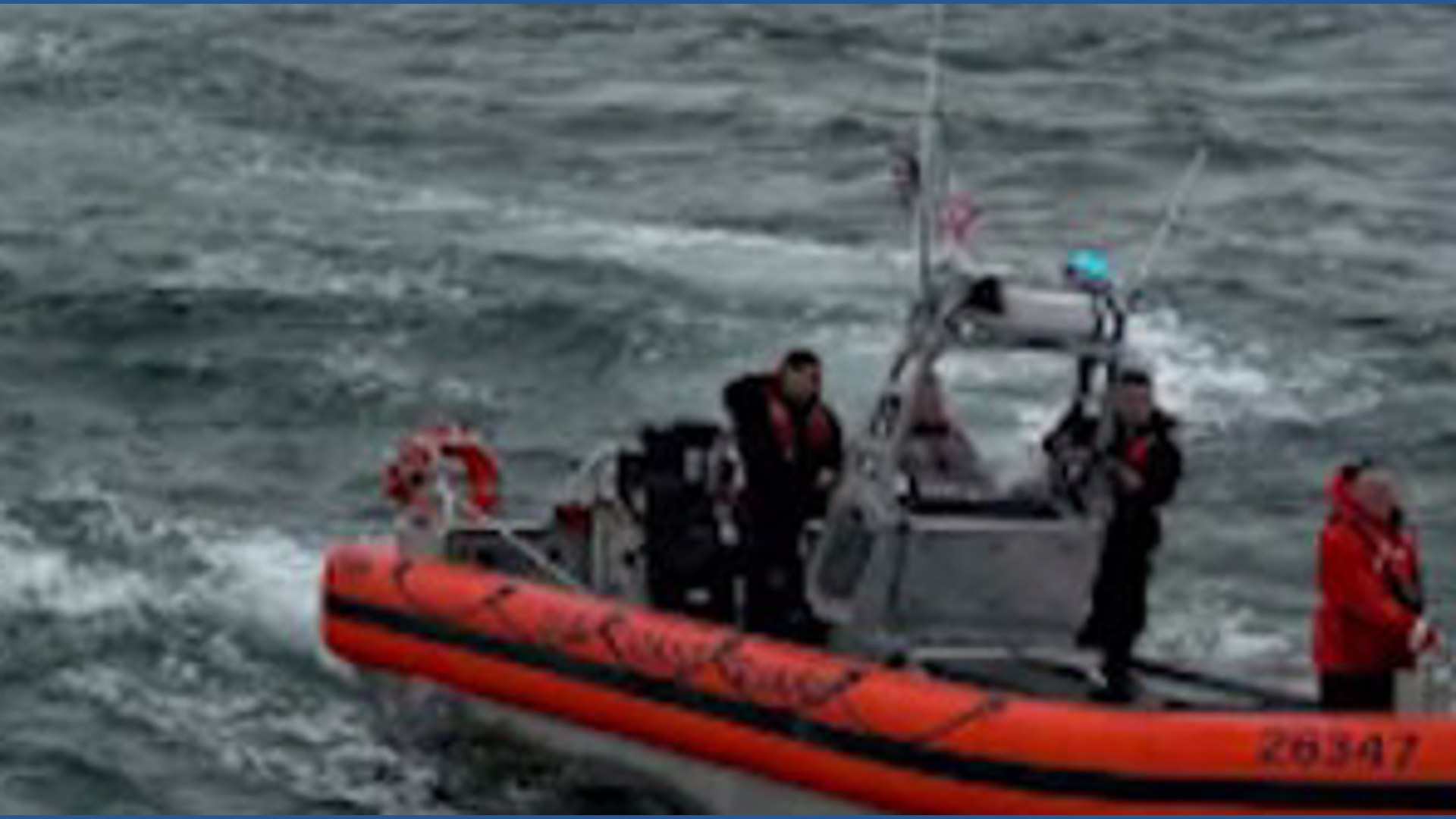 Debris found as US Coast Guard searches for medical transport jet