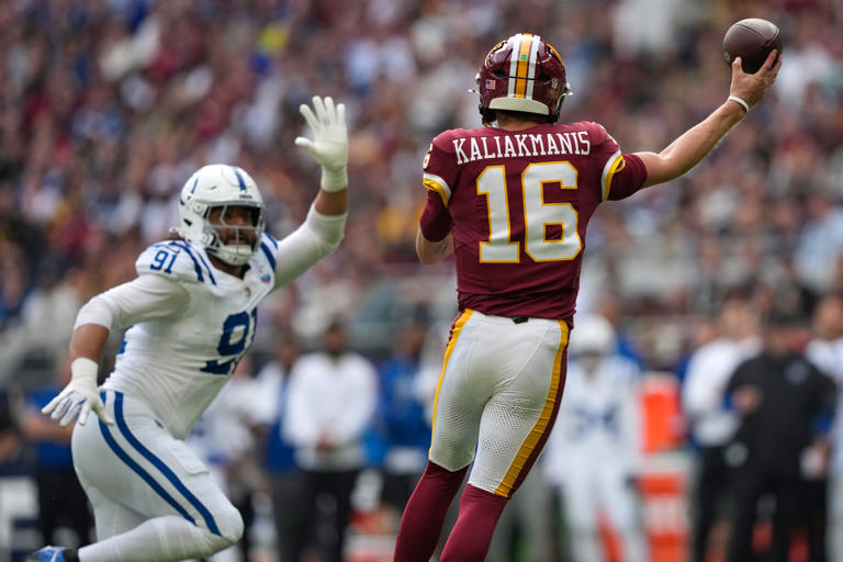 Commanders QB Mariota injures his knee in game vs. Colts