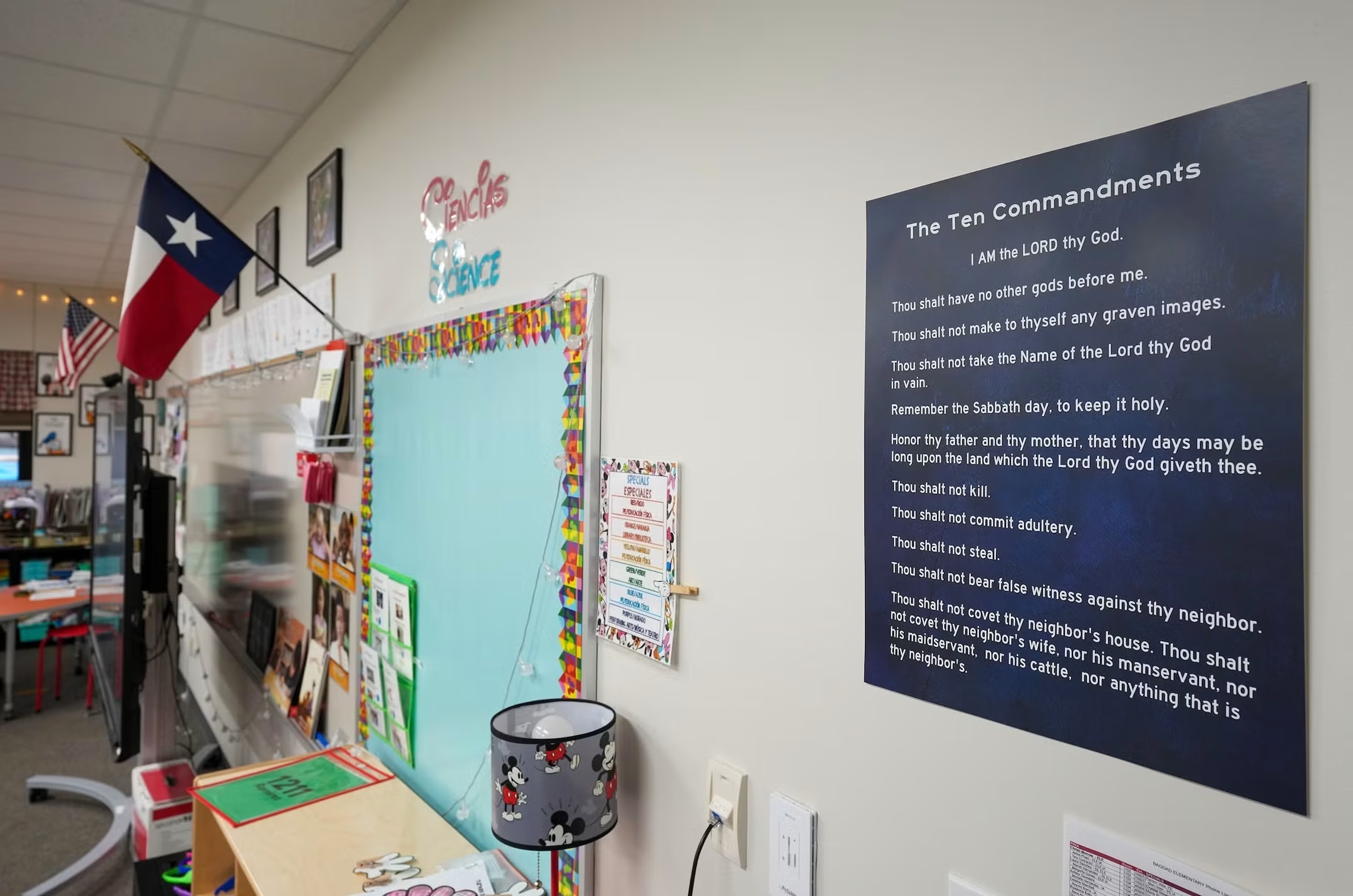 Texas wins case forcing Galveston school district to display Ten ...