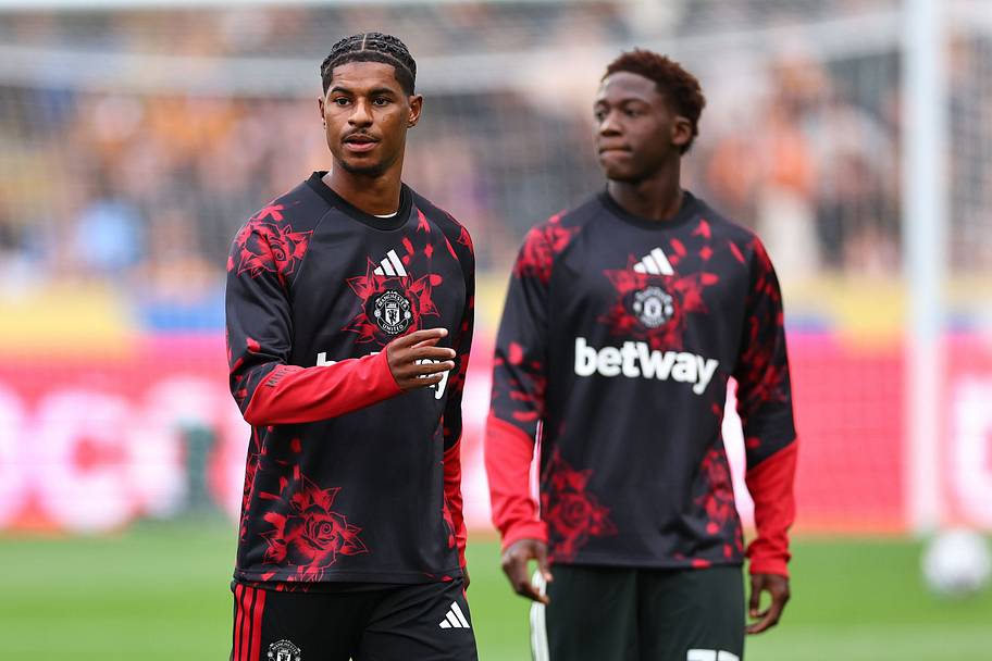 Marcus Rashford (left) and Kobbie Mainoo both pulled out of England duty. | Robbie Jay Barratt/AMA/Getty Images