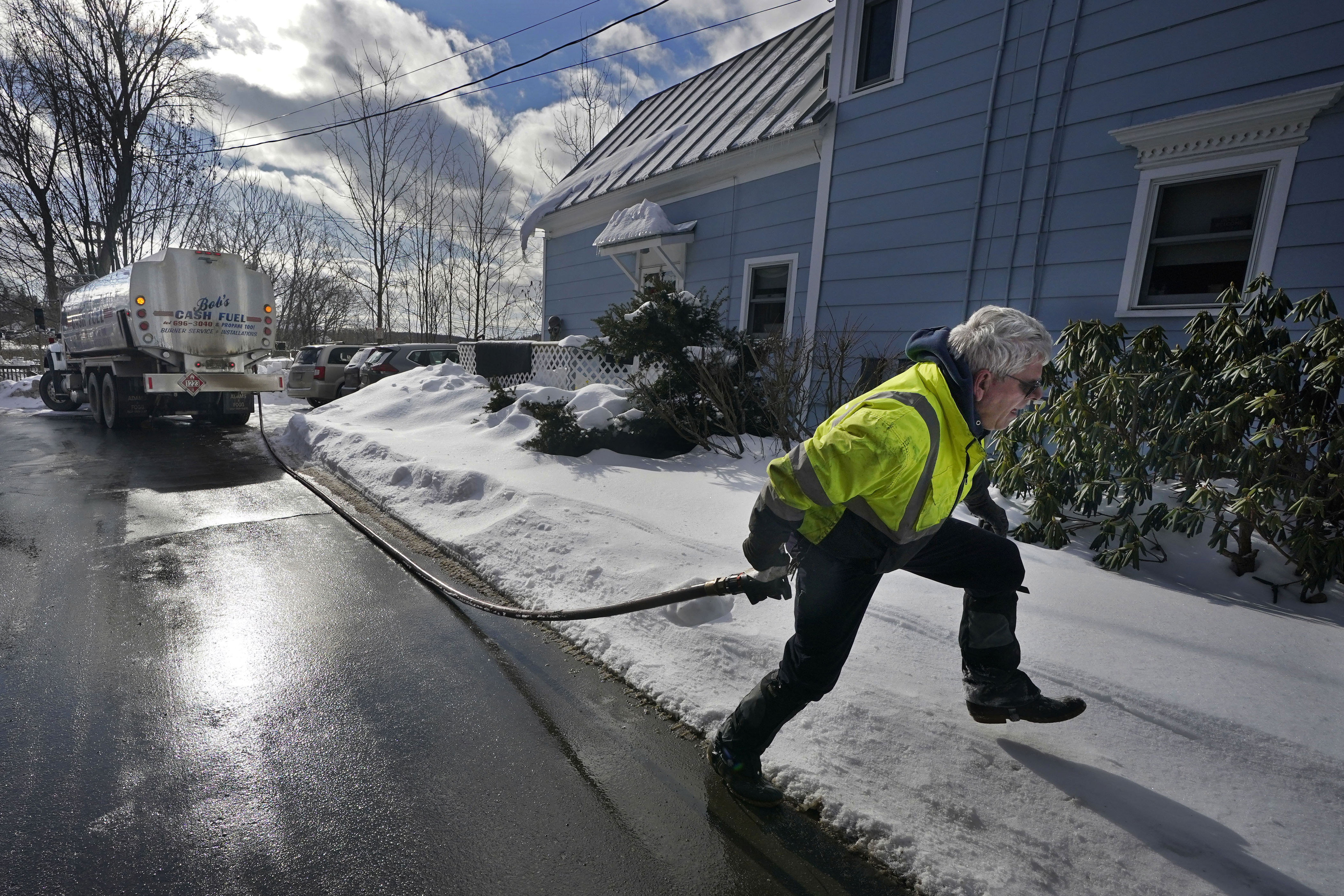 'A lot of sticker shock': Home heating costs soar for millions amid oil ...