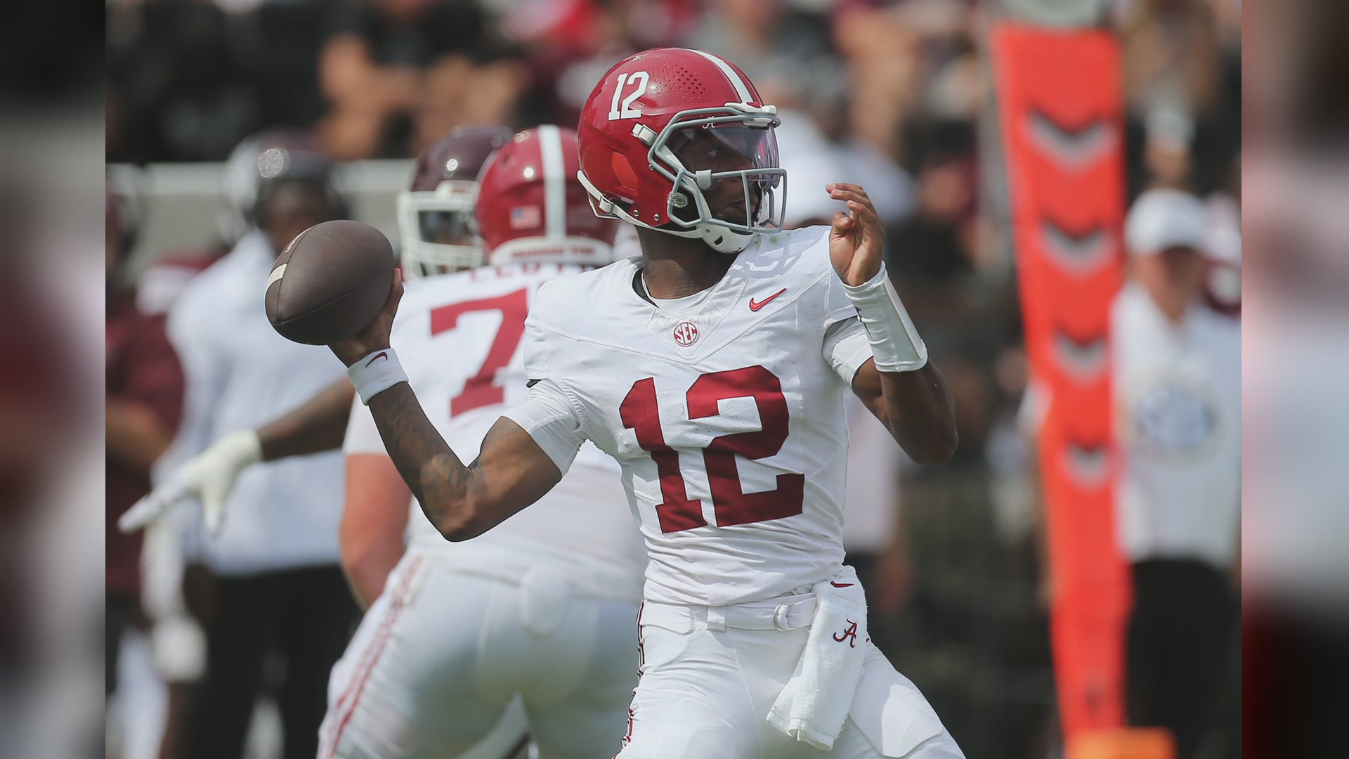 Alabama jumps Indiana to No. 6 in AP Top 25 before hosting No. 2 Georgia