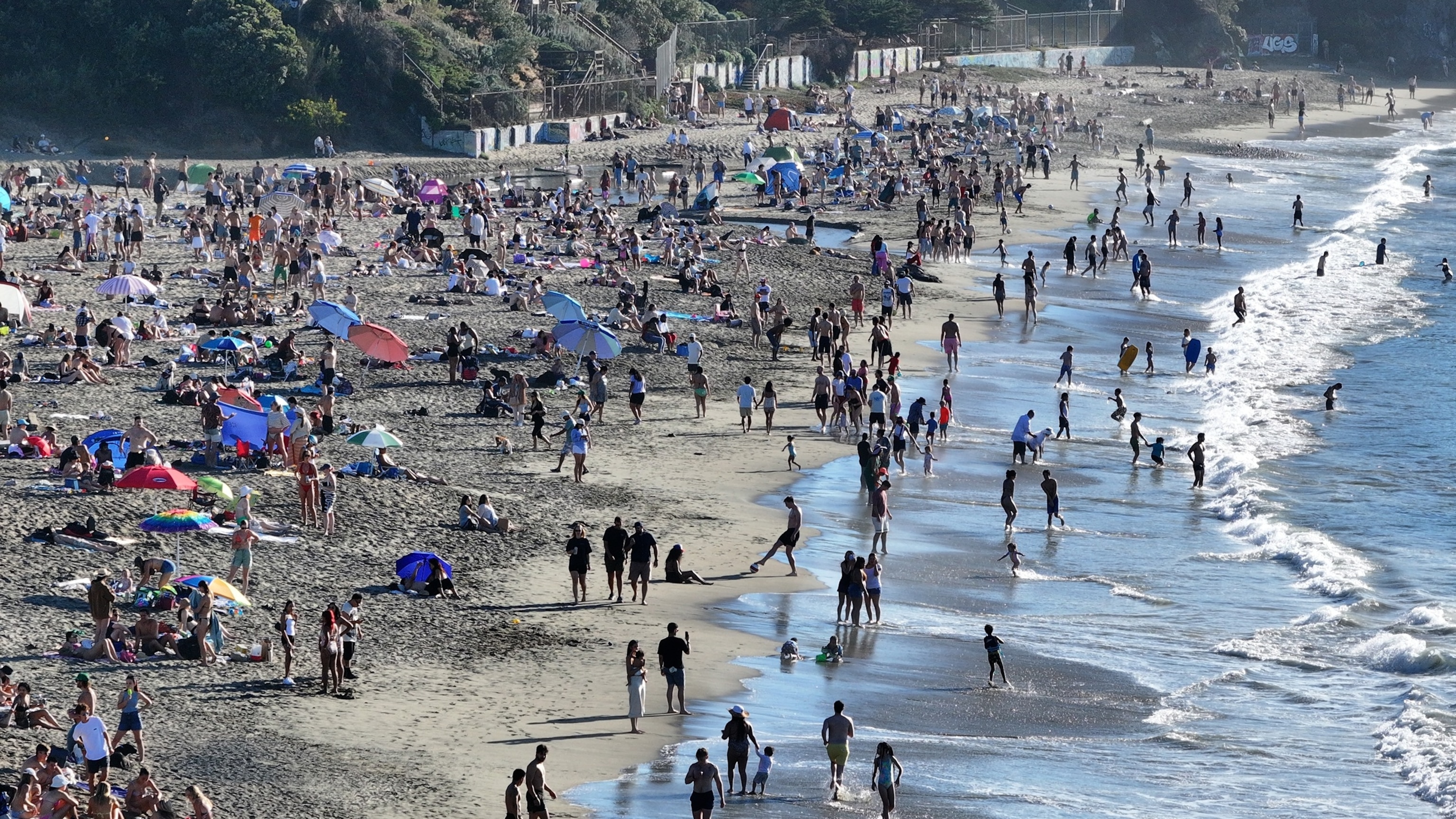 October heat wave continues to bake California, breaking records