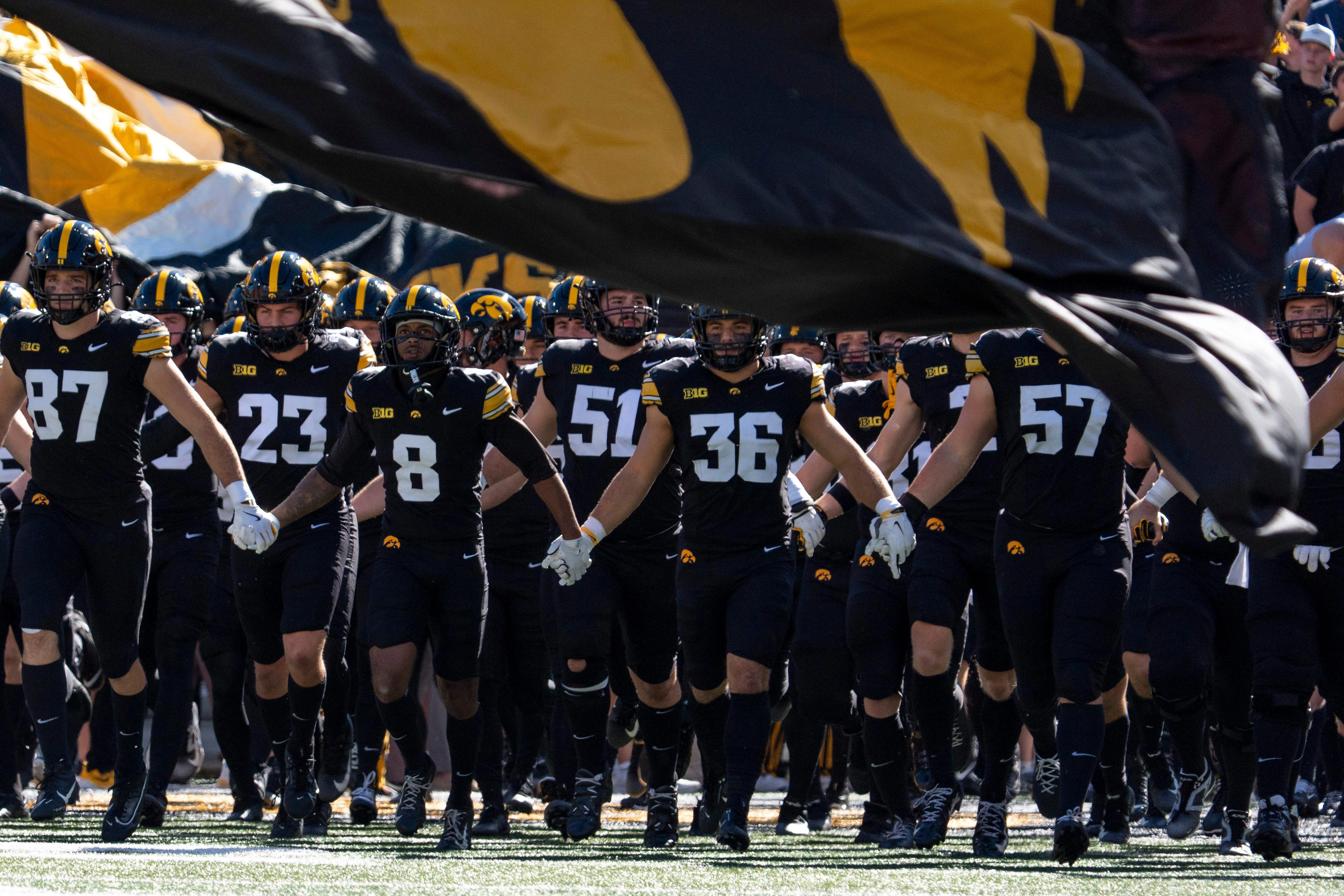 Where is Iowa football in CBS Sports 138 rankings entering week 6?