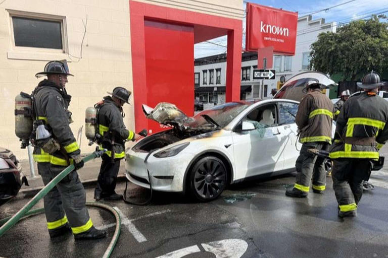 Tesla catches fire in San Francisco's Marina District