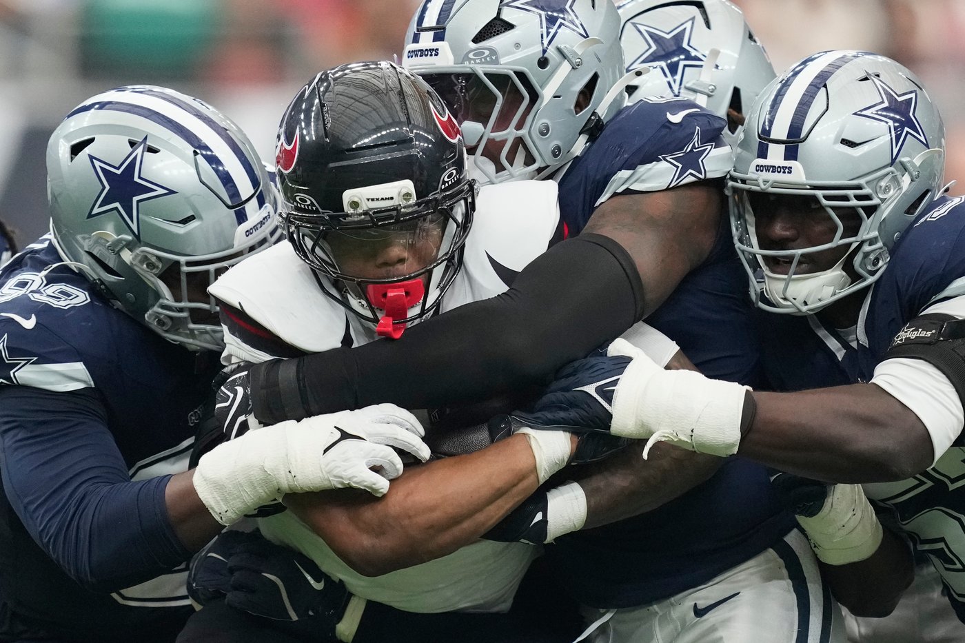 Cowboys close hectic stretch on short week with another winless ...