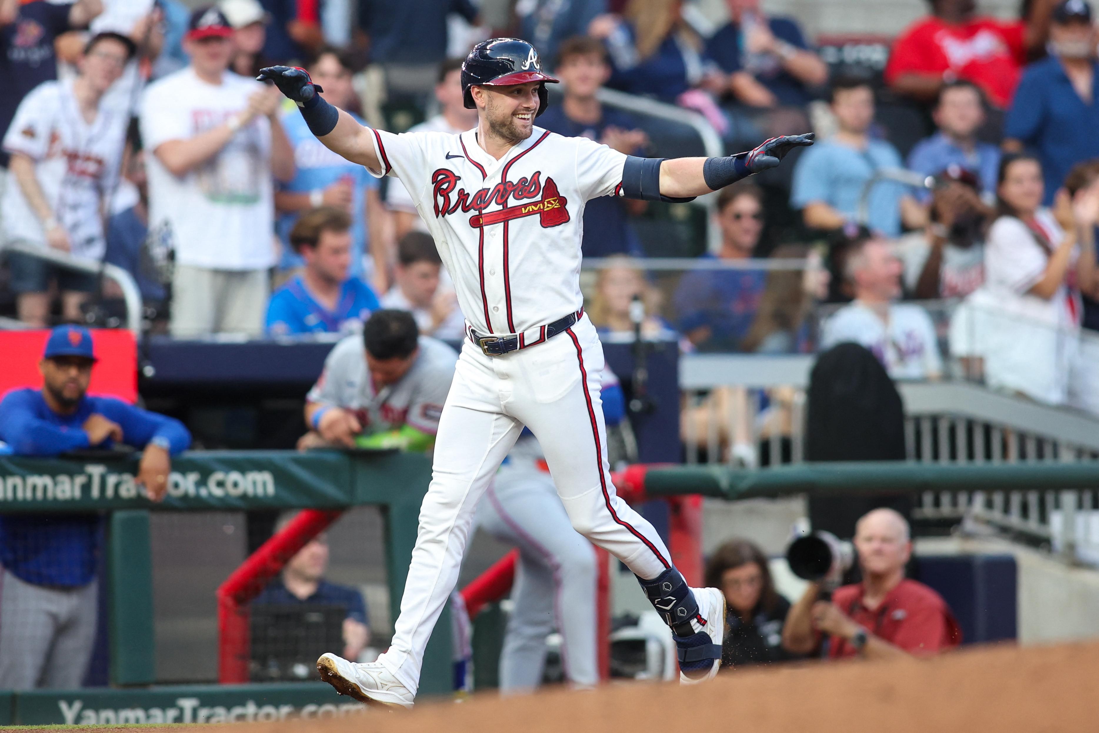Lane Thomas returns to Braves lineup for Game 2 of NLDS