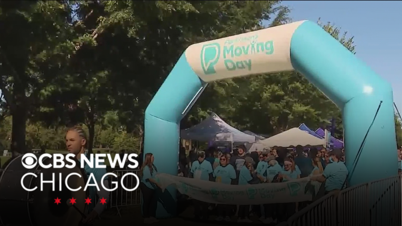 15th annual Moving Day walk for Parkinson's Foundation held in Lincoln Park