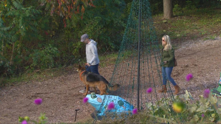 'Dog Days' kick off at Green Bay Botanical Garden