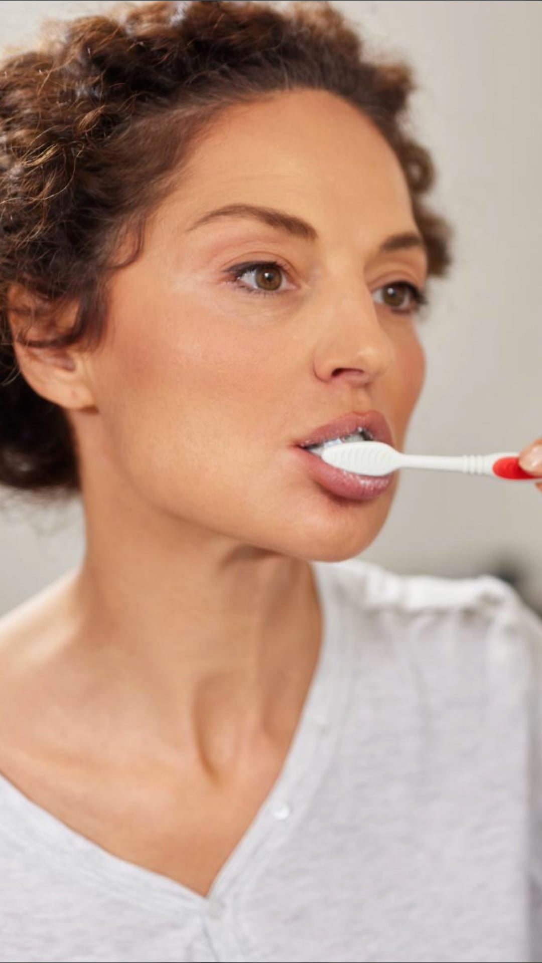 Is swallowing toothpaste dangerous?