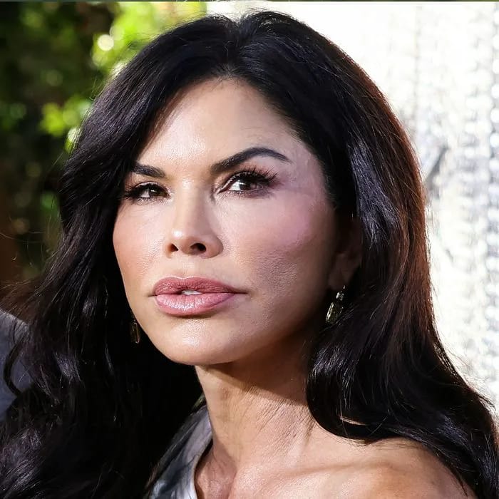Lauren Sánchez's before-and-after photos go viral as fans react to her ...