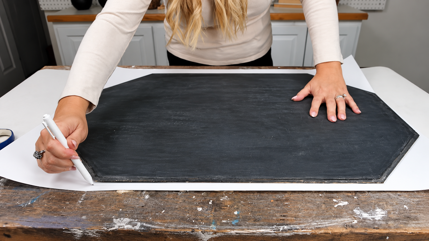 This Dollar Tree canvas looked ordinary - then she turned it into high ...
