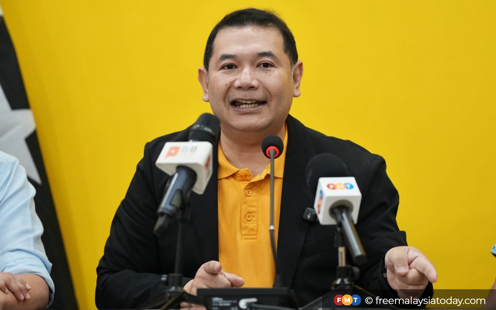 Dissociate from govt if you’re unhappy, Rafizi urges backbenchers
