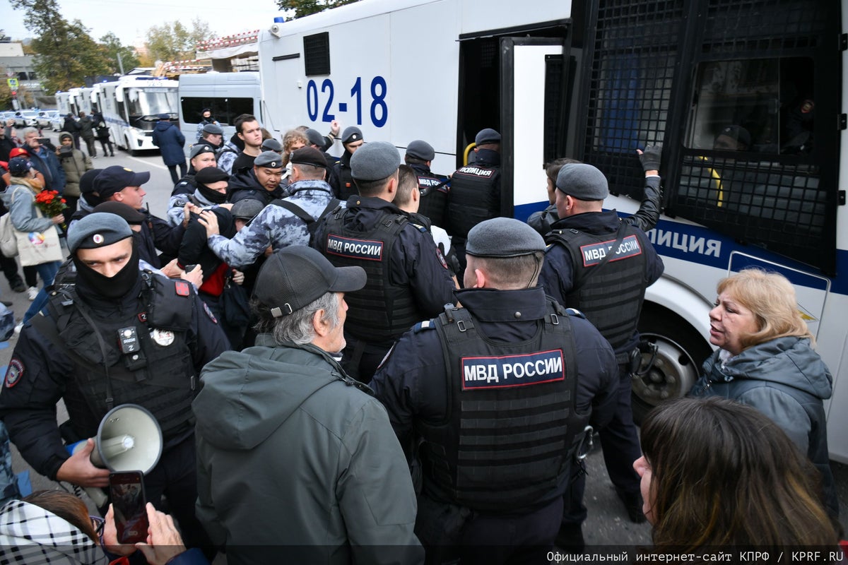 Dozens arrested at Moscow Communist Party rally