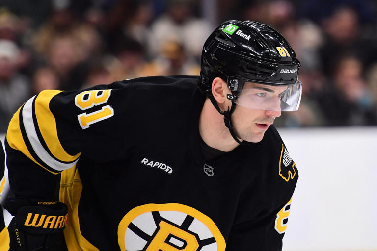 Two players placed on NHL waivers for Oct. 4