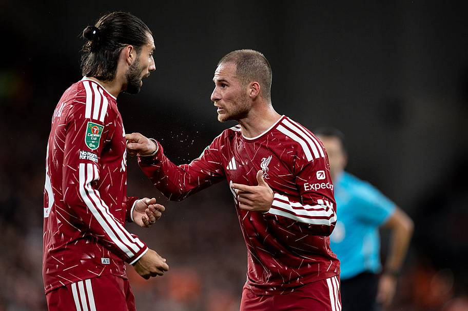 Liverpool need midfield reinforcements. | Gaspafotos/MB Media/Getty Images