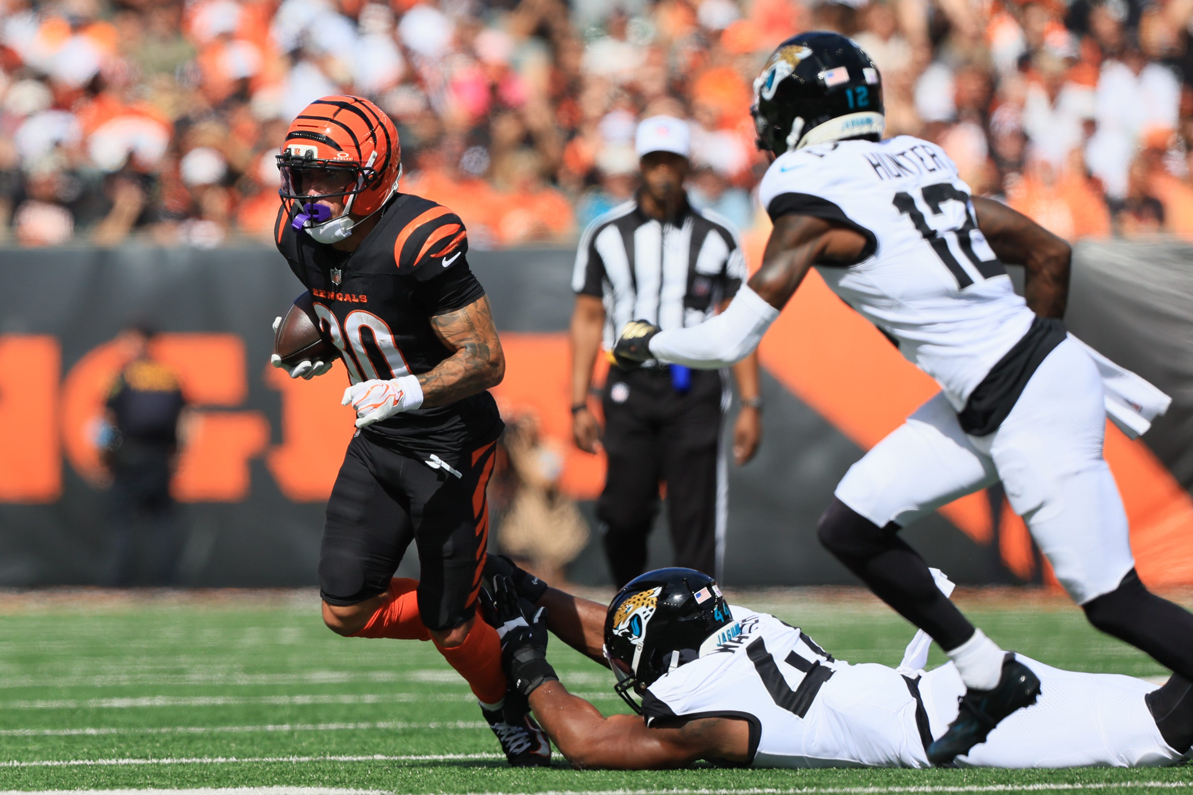 Chase Brown more involved in pass game in Week 4