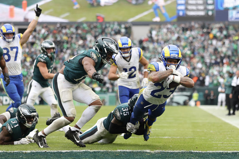 The Los Angeles Rams saved their season with a last-minute comeback