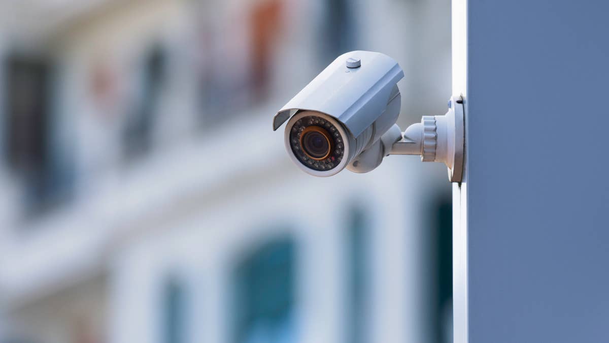 PTZ vs. wide-angle security cameras: Which gives you better coverage?