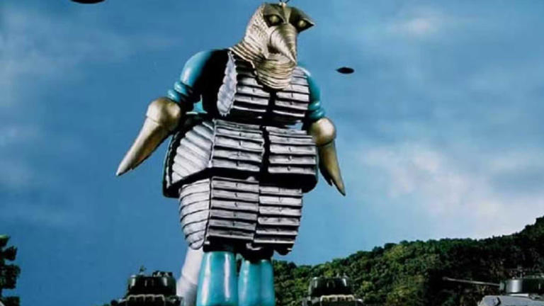 10 giant robot movies to watch before Sydney Sweeney’s Gundam
