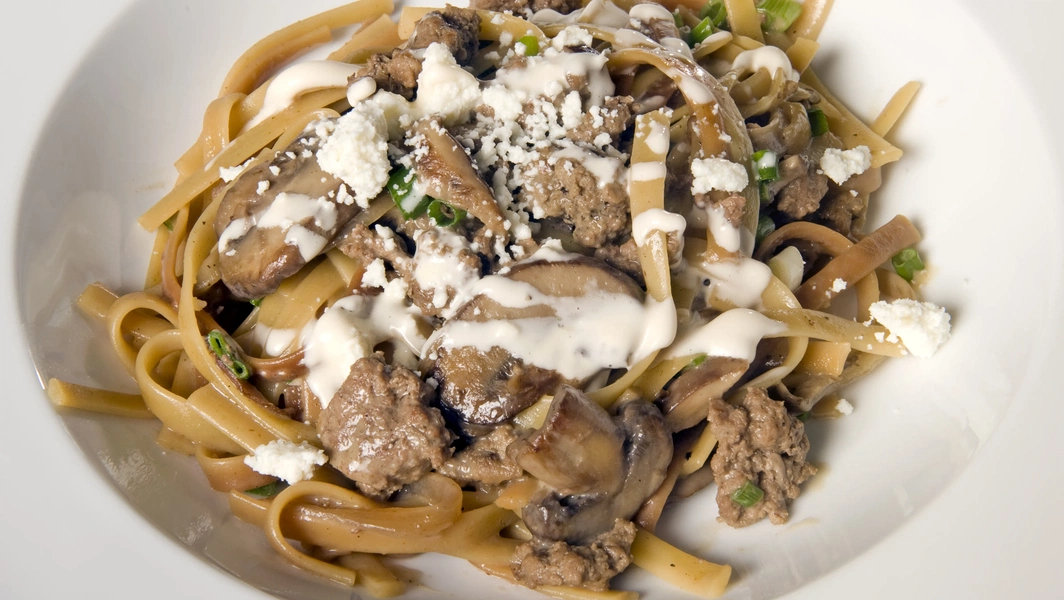 Beef stroganoff variations and cooking methods