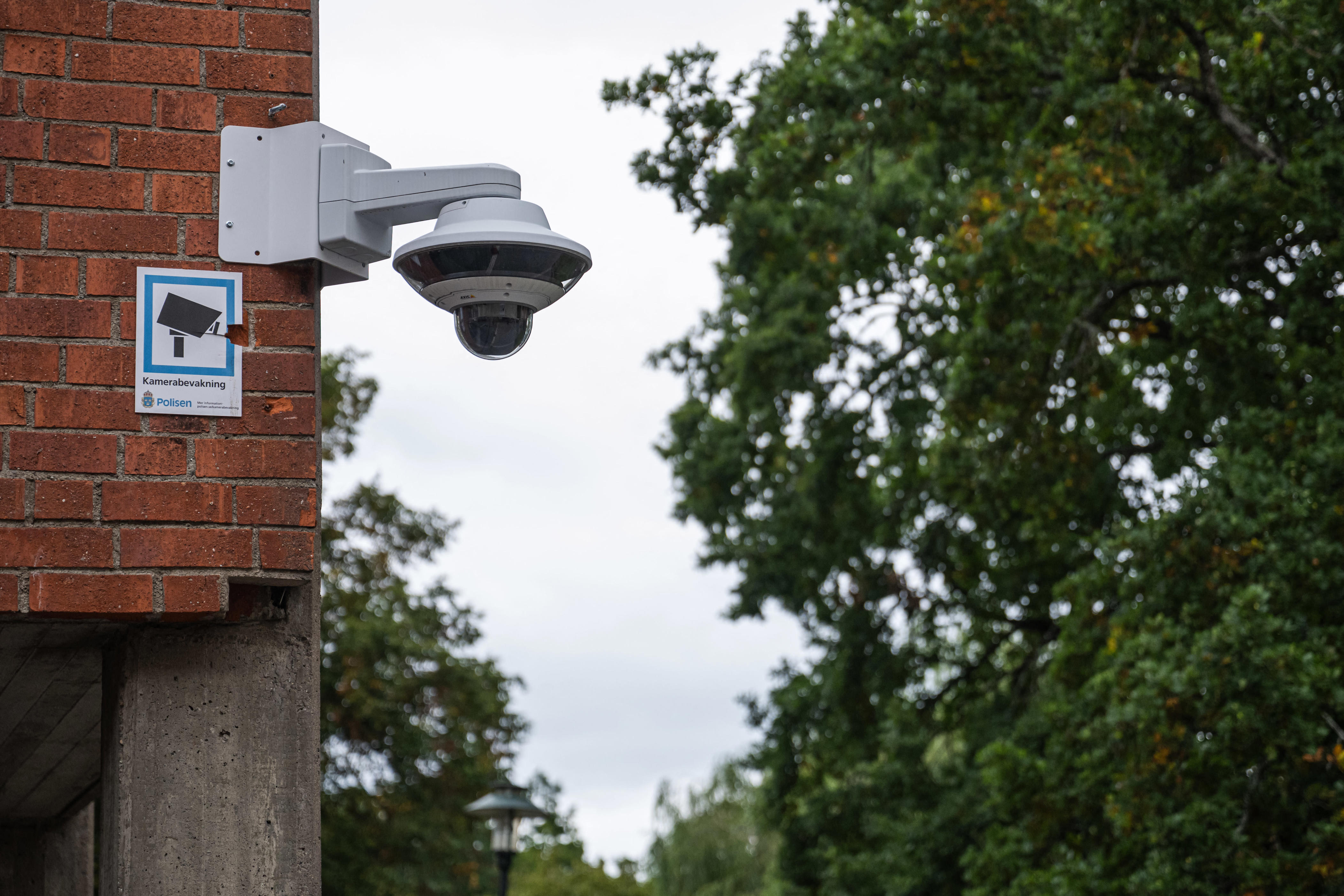 Hackers use security cameras to track troops, military targets in ...
