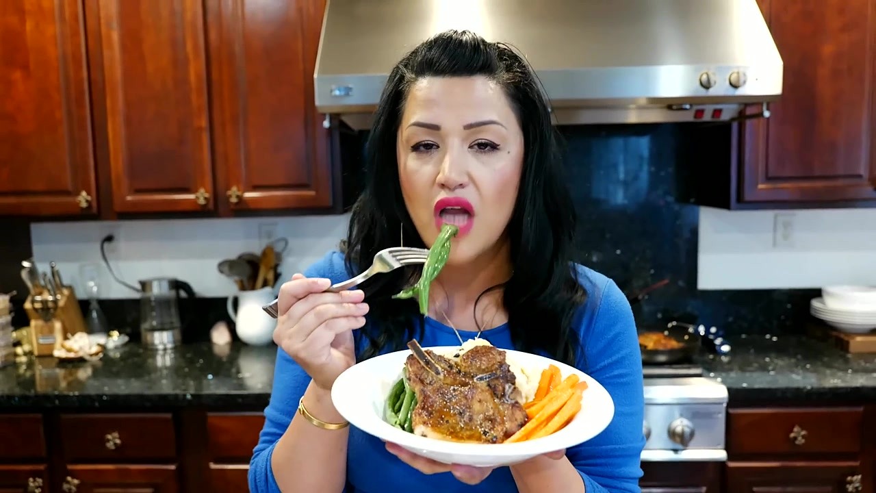The secret to juicy pork chops and fluffy mashed potatoes