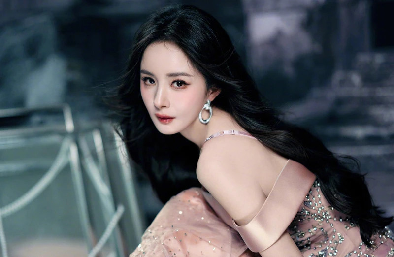Nỗi tủi nhục của Dương Mịch