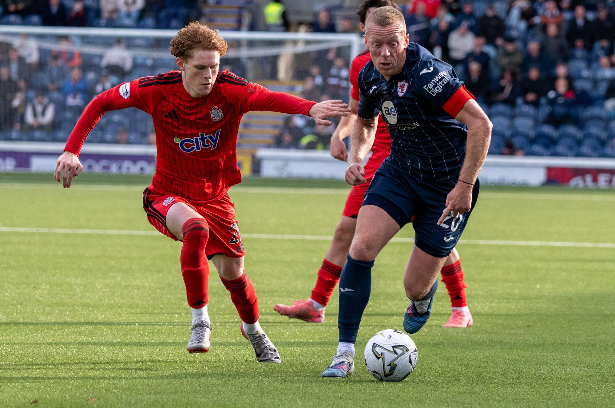 Raith Rovers close gap at top of table to two points after 2-0 win v ...