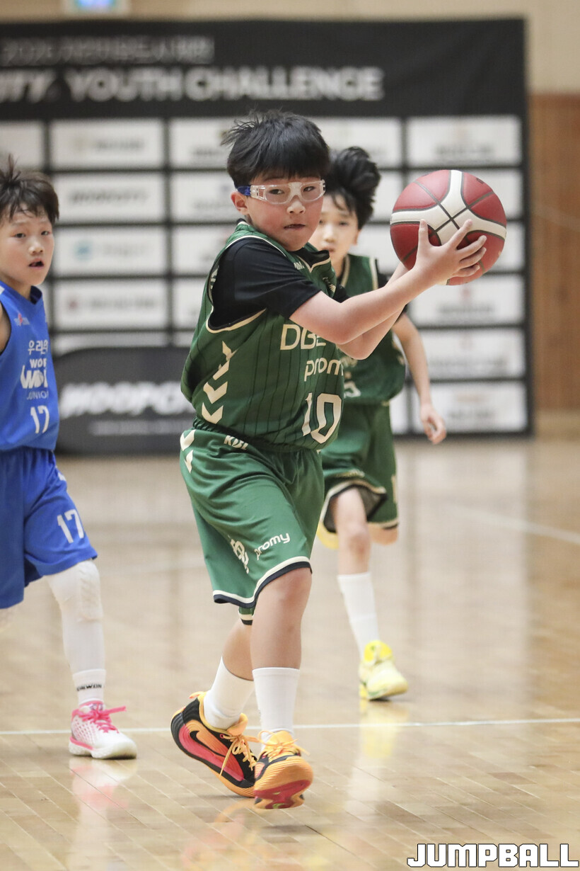 [화보] 2026 자연치유도시 제천 HOOPCITY 유스챌린지 U9 6강 경기 화보 (아산우리 32-27 원주DB)