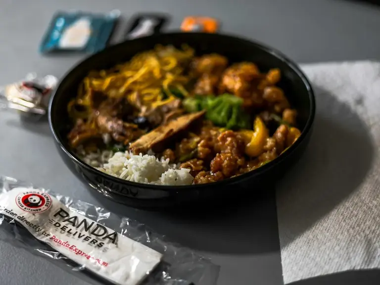 Worried about rising prices? 8 fast-casual meals that give you the most ...