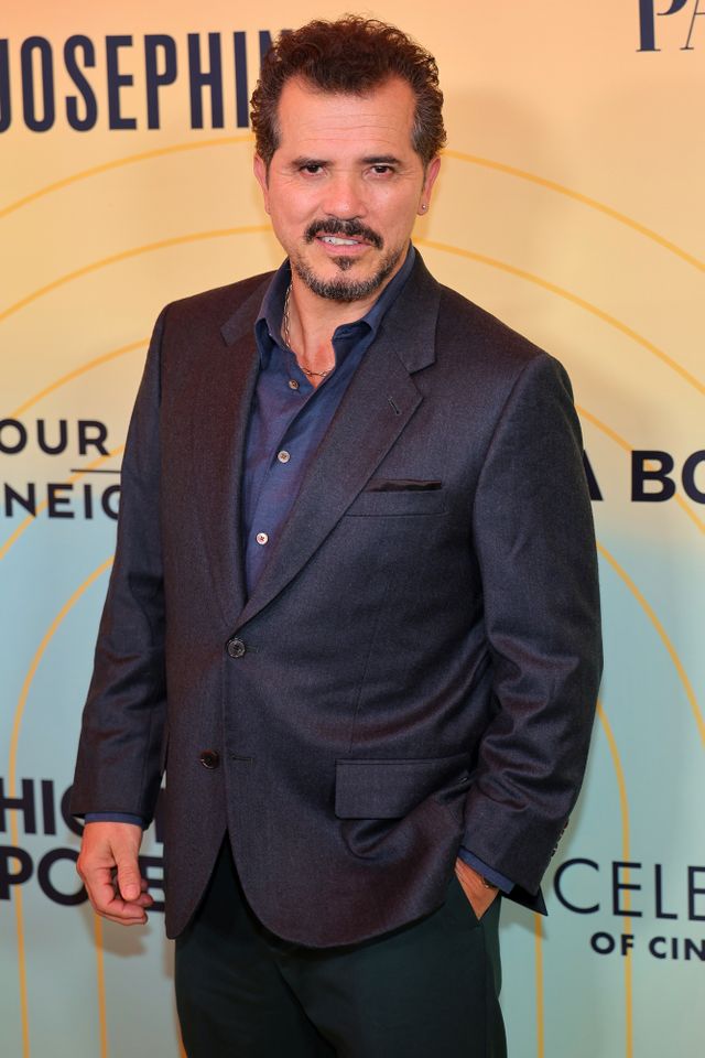 John Leguizamo bought 2 things actors don't have after first paycheck ...