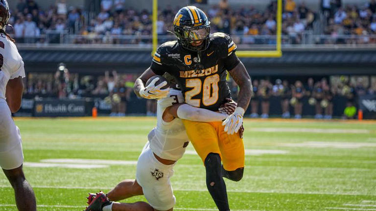 Mizzou football snap count totals and PFF takeaways in win over Texas A&M