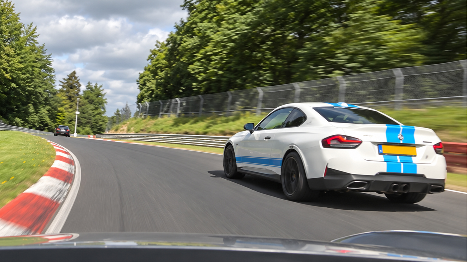 Maserati GranTurismo takes the fight to Nürburgring traffic
