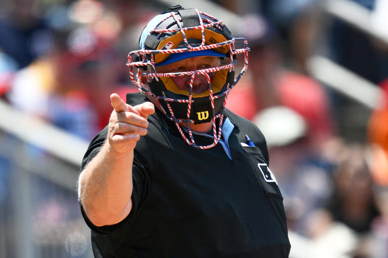 Bill Miller and Mark Wegner will be LCS umpire crew chiefs