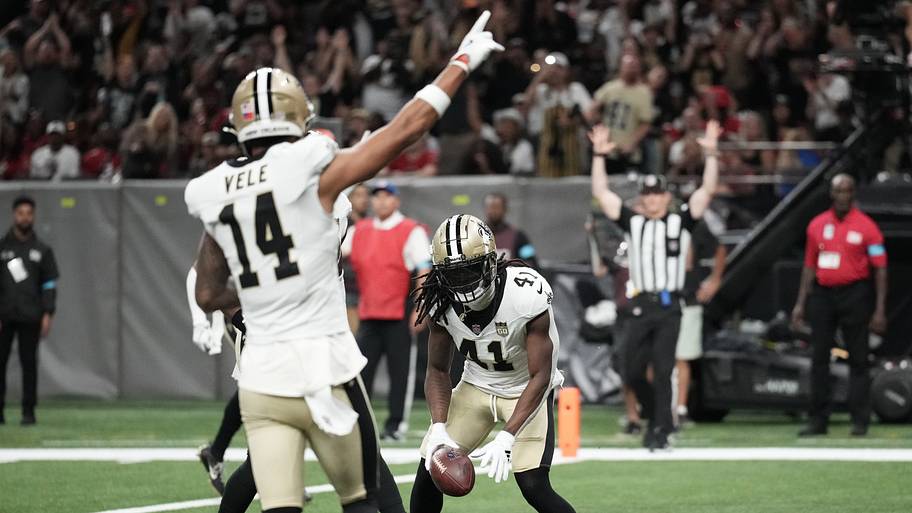 Saints inactives for today's game, + our meme, and officials