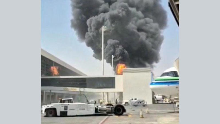 Smoke and flames seen at King Khalid airport in Riyadh on 8 October