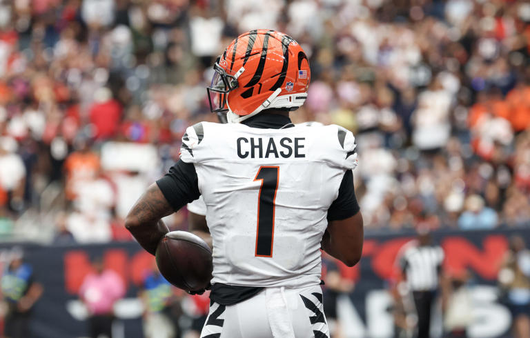 Is Ja’Marr Chase playing today? Injury update, fantasy advice for Week 5