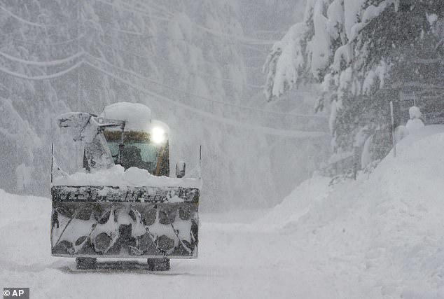 Millions face 'winter storm battleground' as new models predict heavy ...