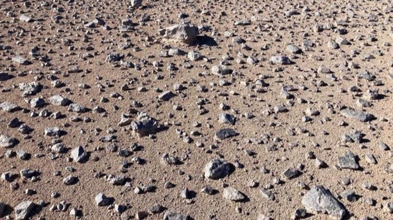 Meteorite, desert soil and AI: New electrical method takes aim at hunt ...
