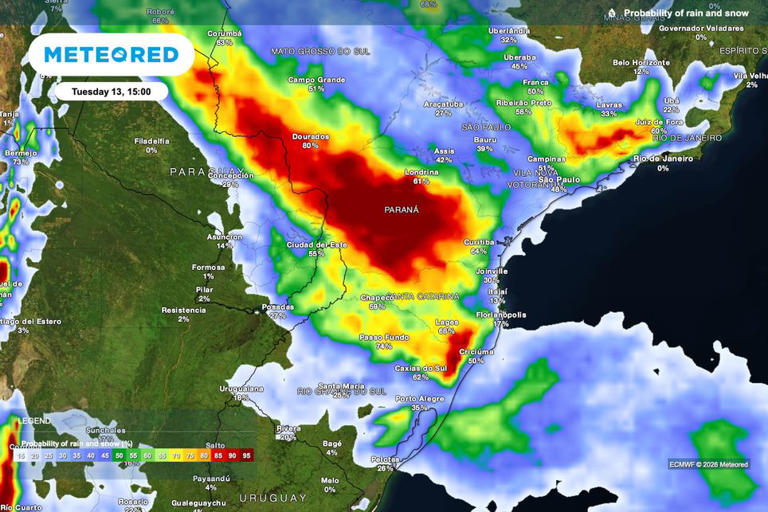 Previsão de probabilidade de chuva para terça-feira (13), às 15h.